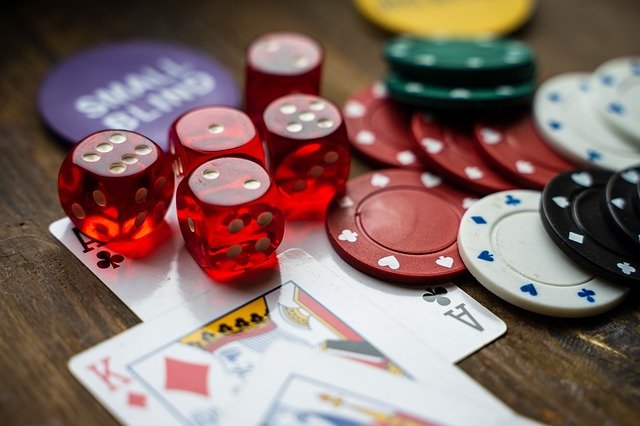 Online Casino Tournaments: How does the competitive nature of gaming affect virtual spaces?